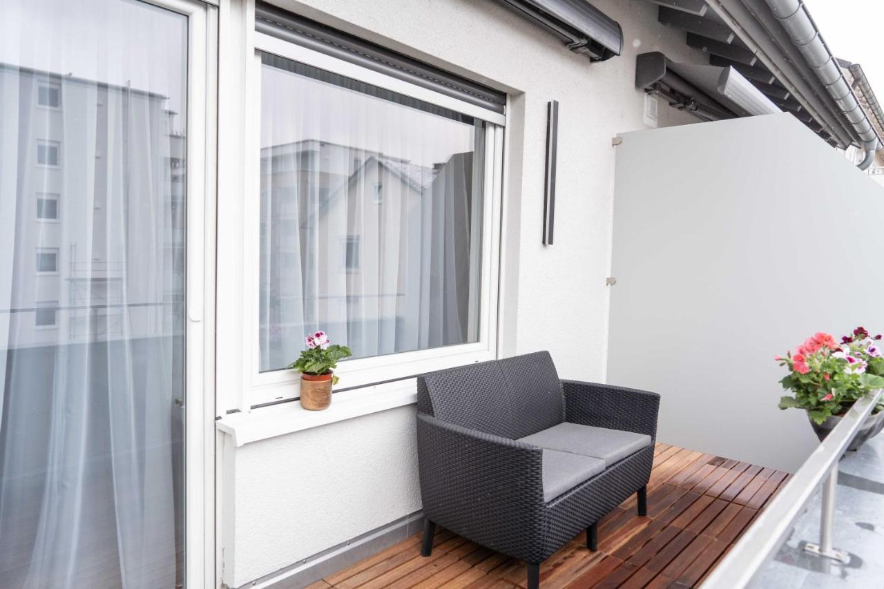 City Wohnung Fn L 5 Klimatisiert Mit Balkon Und Kueche Friedrichshafen Bagian luar foto